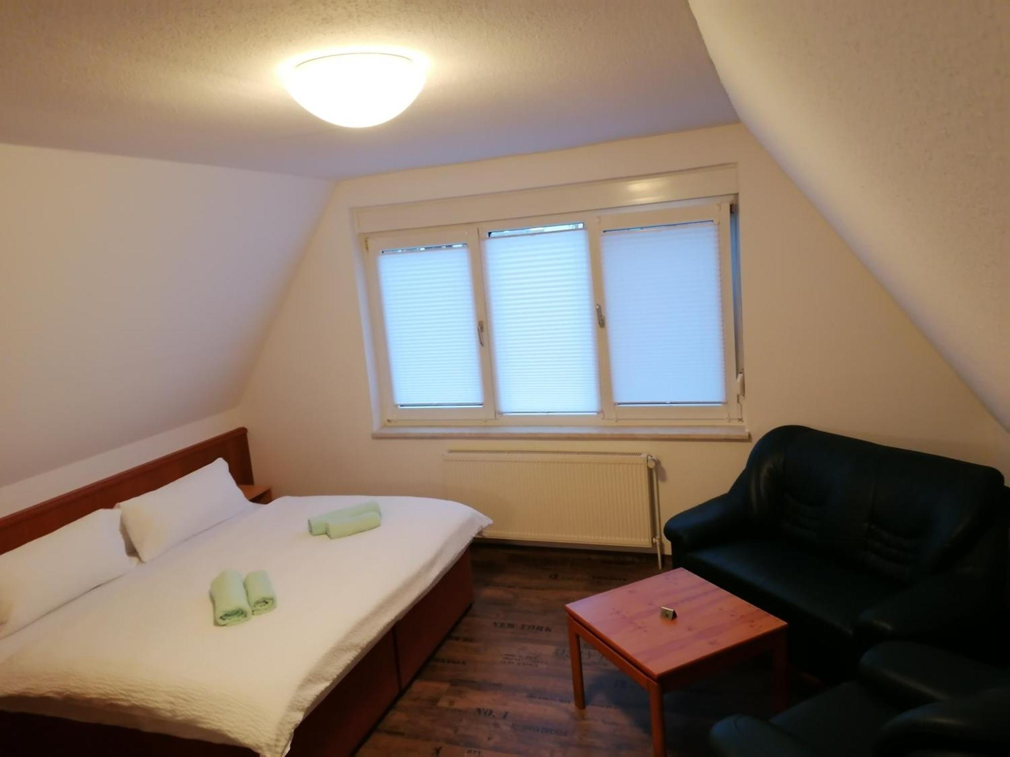 Domstadt Apartments Merseburgo Habitación foto